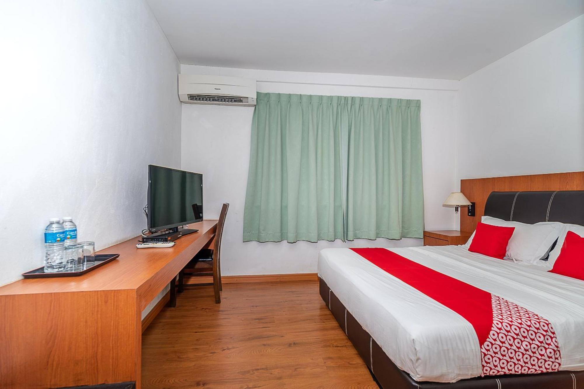 Hotel OYO 90036 Eagle Wood Garden Membakut Exterior foto